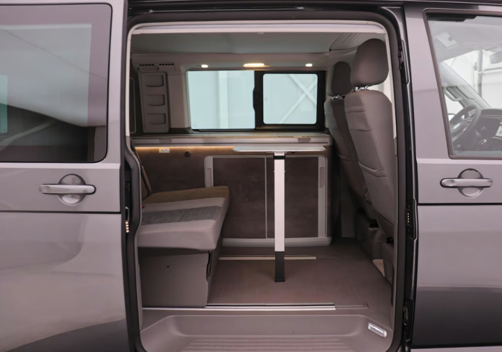 Urban Van AT van Touring Cars Urban Van AT van Touring Cars