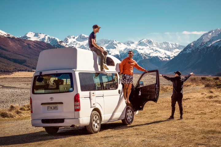 Lucky Rover van Lucky Rentals Lucky Rover van Lucky Rentals
