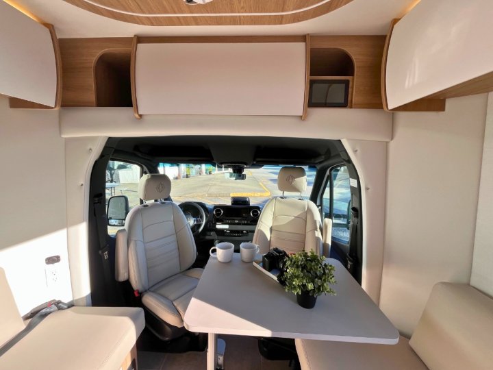 B+ Premium van Fraserway