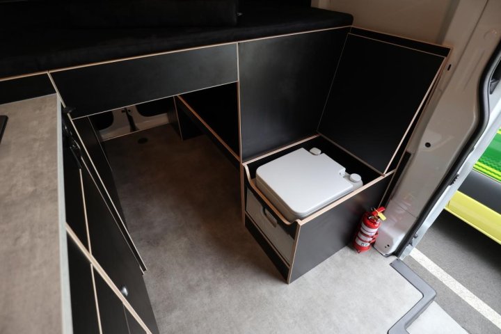 Hitop van Apollo Camper