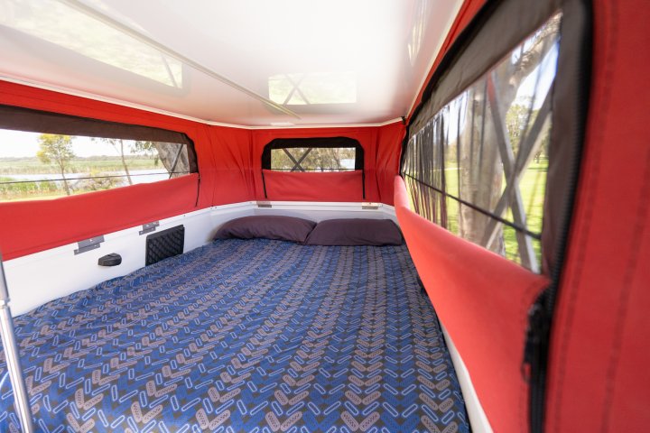 The Wanderer Outback 4WD van RedSands Campers The Wanderer Outback 4WD van RedSands Campers