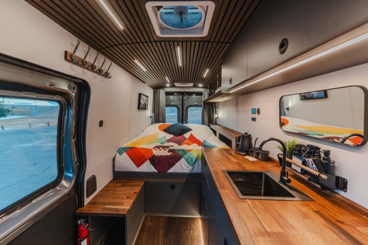 2 Seater Deluxe Campervan van Karma Campervans 2 Seater Deluxe Campervan van Karma Campervans