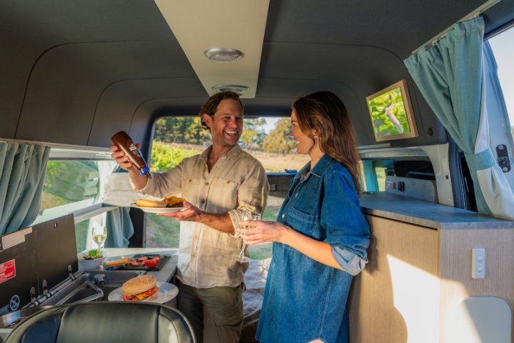 Endeavour van Apollo Camper