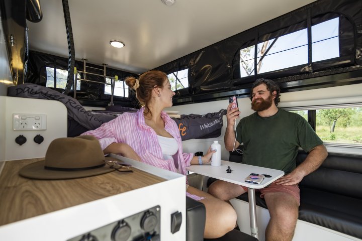 Maverick 4WD van Britz