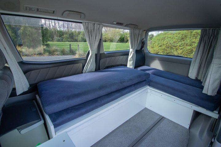Lucky Rodeo van Lucky Rentals Lucky Rodeo van Lucky Rentals