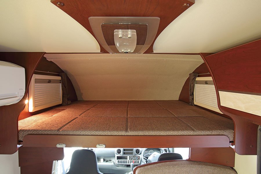 C-16 van El Monte RV C-16 van El Monte RV